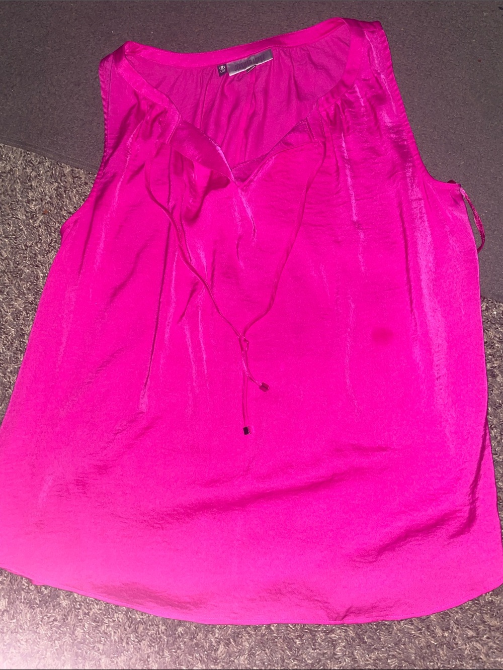 Jennifer Lopez Hot Pink Sleeveless V-Neck Tie-Front Camisole